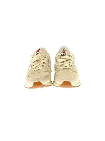 39 Beden New Balance Spor Ayakkabı %70 İndirimli.