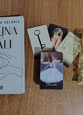 Katina Tarot Destesi ve Kitabı