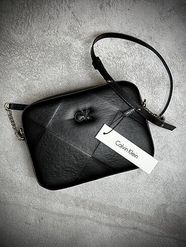 Calvin Klein Calvin Klein Re-Lock Quilt Camera Bag