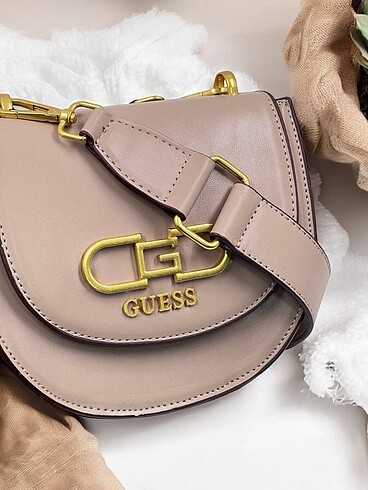 Guess Guess Çanta