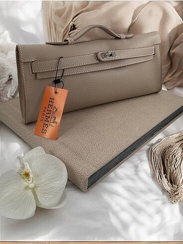 Hermes Clutch