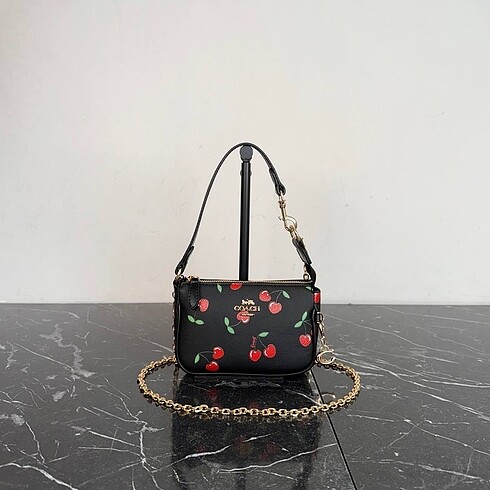 Coach Nolita 15 Kadın Çantası