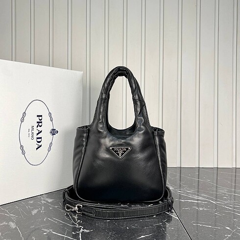 Prada Small Padded Soft Nappa Kadın Çantası