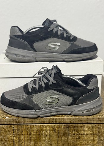 Skechers 43