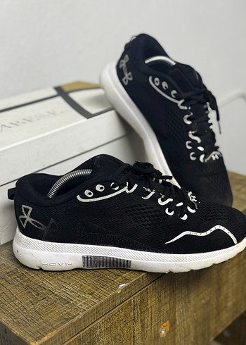 Under ARMOUR Siyah Erkek Koşu ve Antrenman Ayakkabısı - Görsel 2