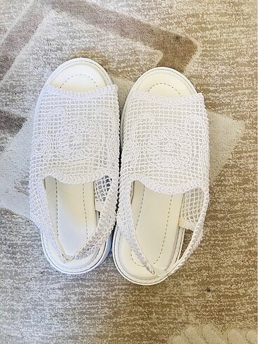 Shoes Time Beyaz sandalet