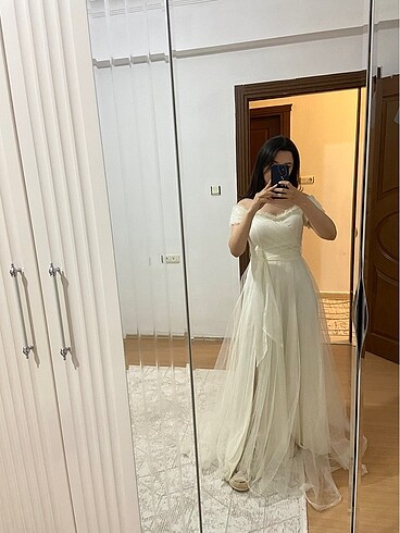38 Beden Nikah elbisesi
