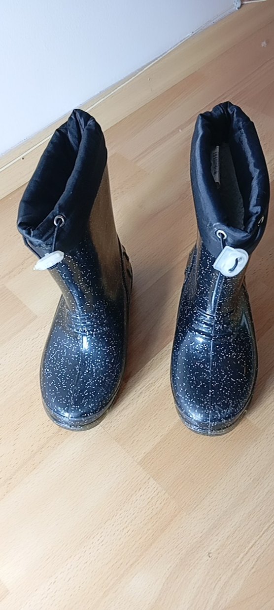 Simli Siyah Kız Çocuk Yağmur Çizmesi - Görsel 2