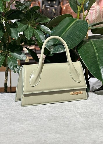 JACQUEMUS???? LE CHIQUITO?? NEW MODEL 