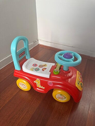 Fisher price ilk arabam