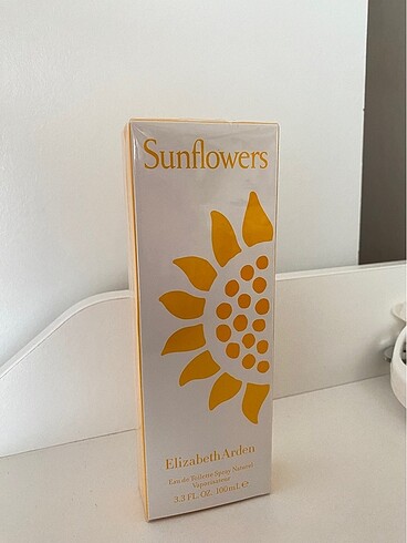 Elizabeth arden sunflowers