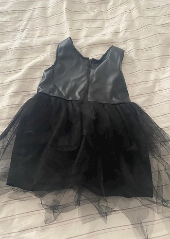 Kız Çocuk Siyah Deri Volanlı Elbise - Görsel 3