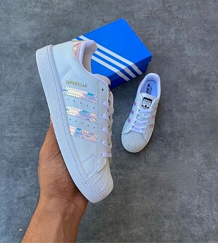 38 Beden Sıfır Orijinal Adidas Süperstar Hologram