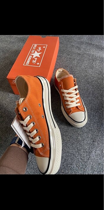 38 Beden turuncu Renk Sıfır Orijinal Converse
