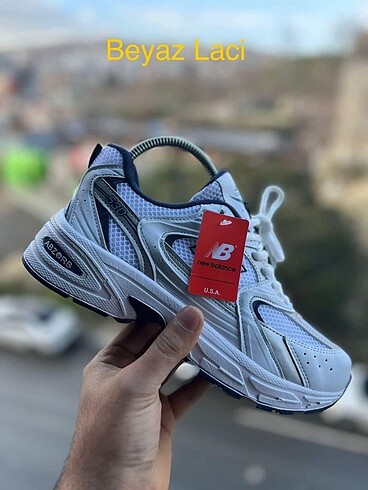 39 Beden beyaz Renk Sıfır New Balance 530