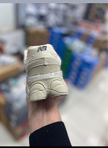 38 Beden ten rengi Renk Sıfır Orijinal New Balance
