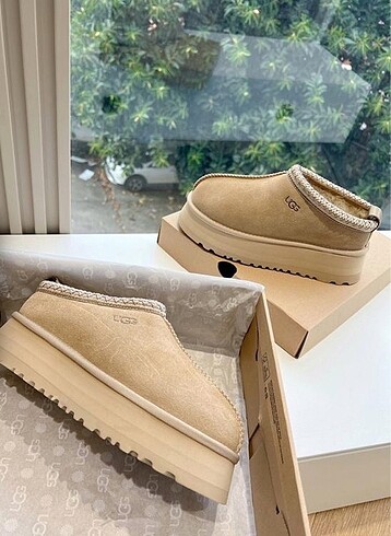 Ugg Terlik