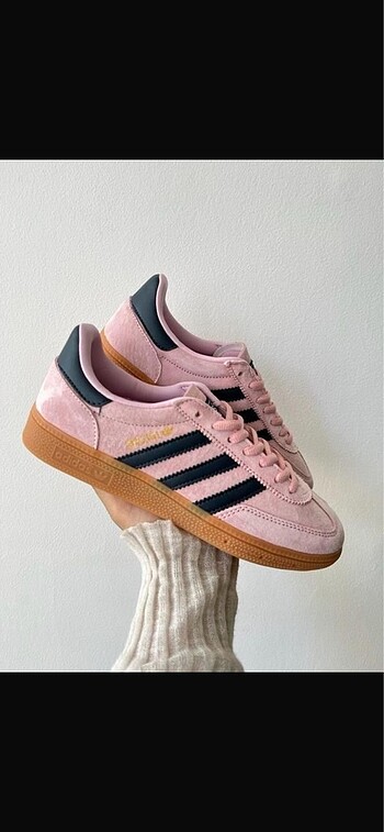 41 Beden Adidas Spezial