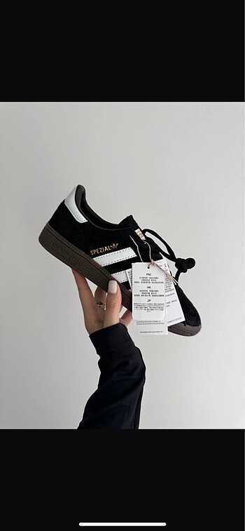 41 Beden siyah Renk Adidas Spezial