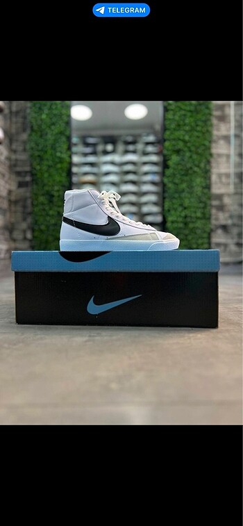 Nike blazer