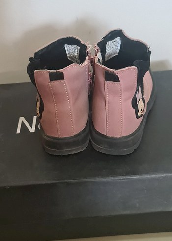 Kilitli Kız Çocuk Pembe Bot - Görsel 3