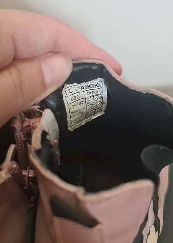 Kilitli Kız Çocuk Pembe Bot - Görsel 4