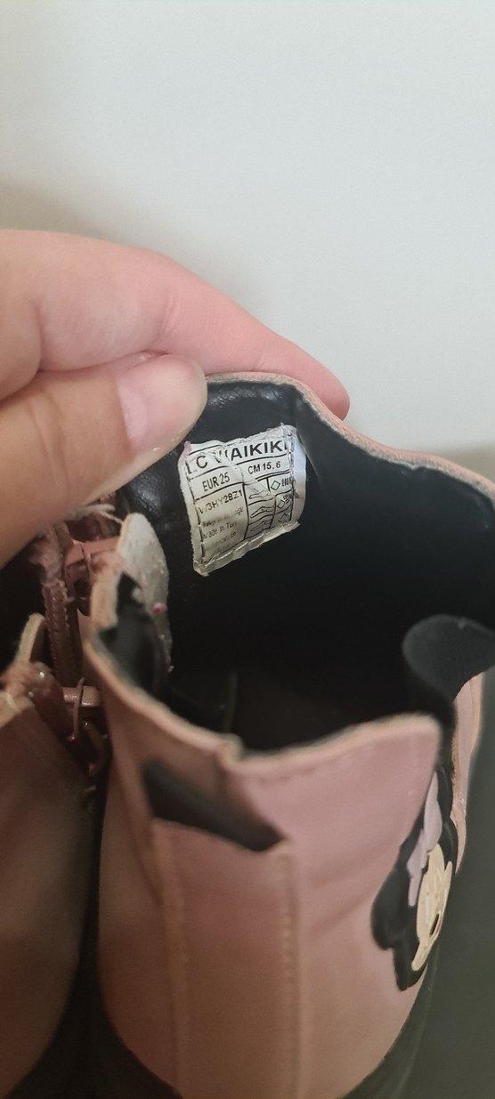 Kilitli Kız Çocuk Pembe Bot - Görsel 4