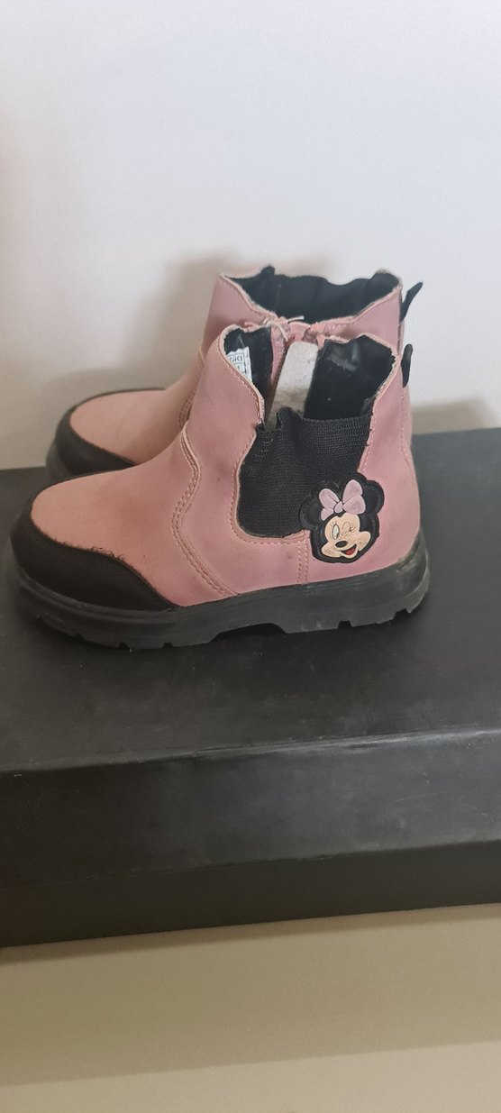 Kilitli Kız Çocuk Pembe Bot - Görsel 2