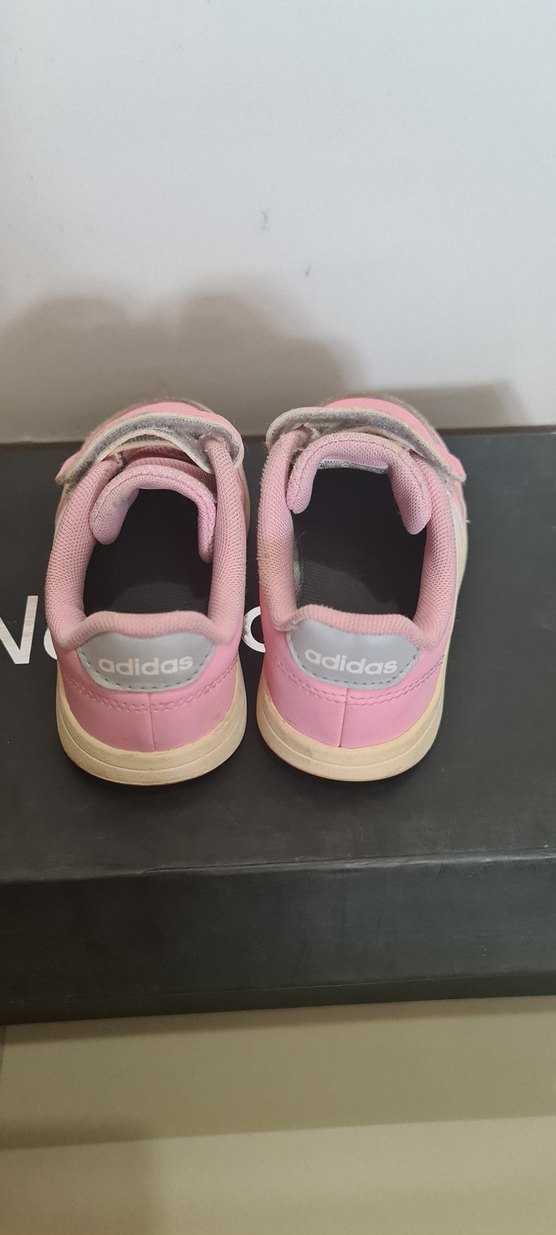 Kız Çocuk Pembe Cırtlı Spor Ayakkabı - Görsel 5