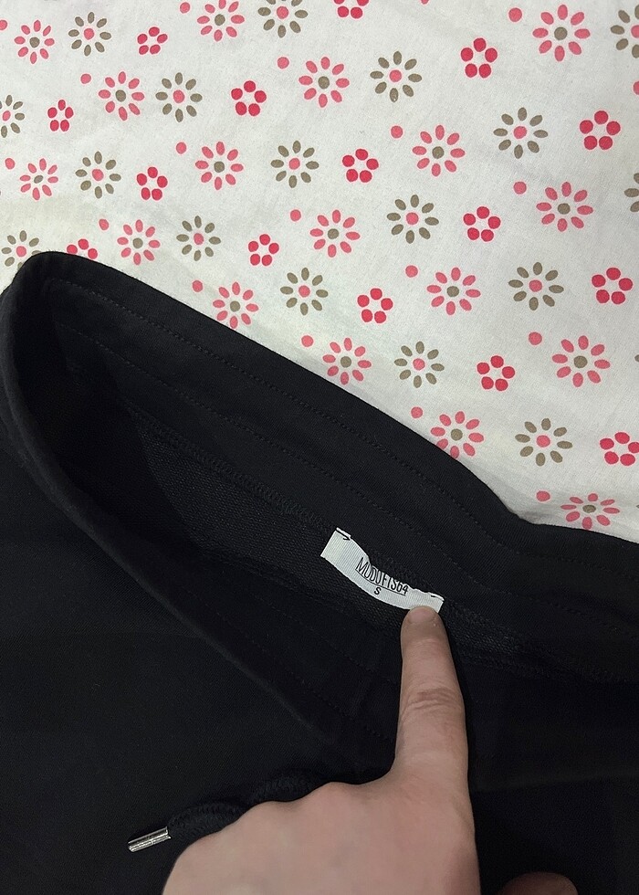 Mudo  penye kumaş yırtmaçlı etek - Görsel 3