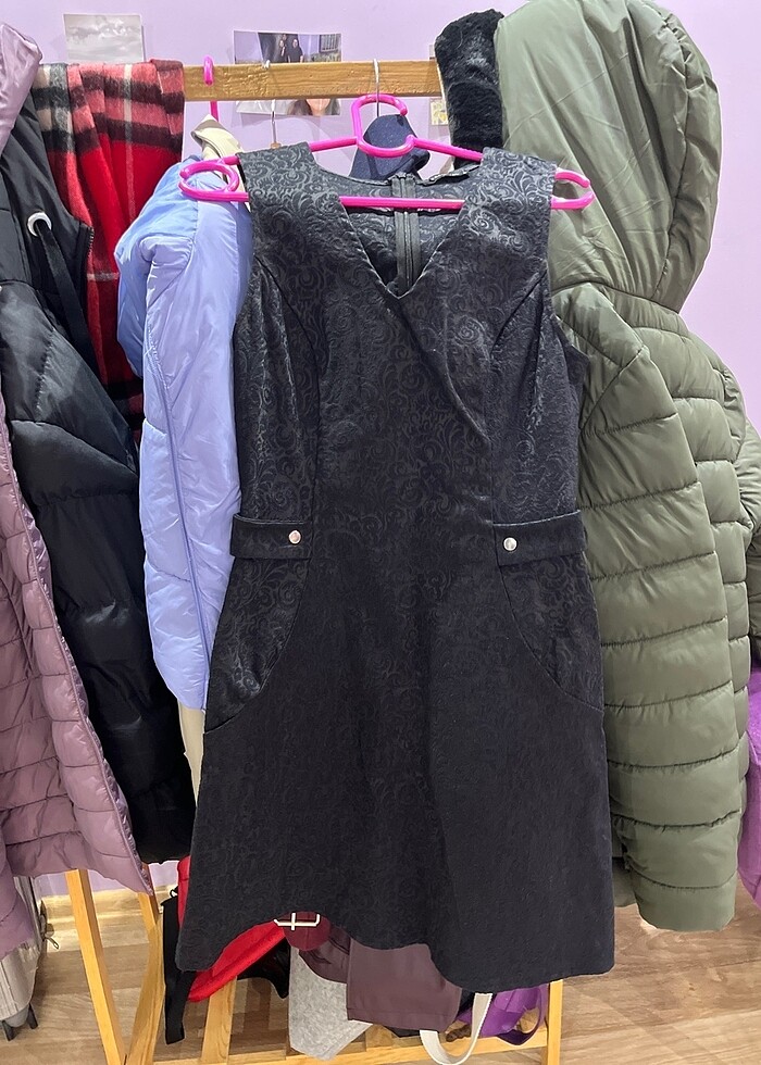 Desenli elbise - Görsel 4