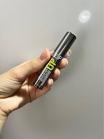 Sephora size up maskara