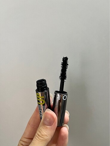 Beden Sephora size up maskara