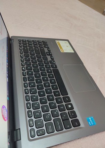 Asus notebook bilgisayar tertemiz - Görsel 3