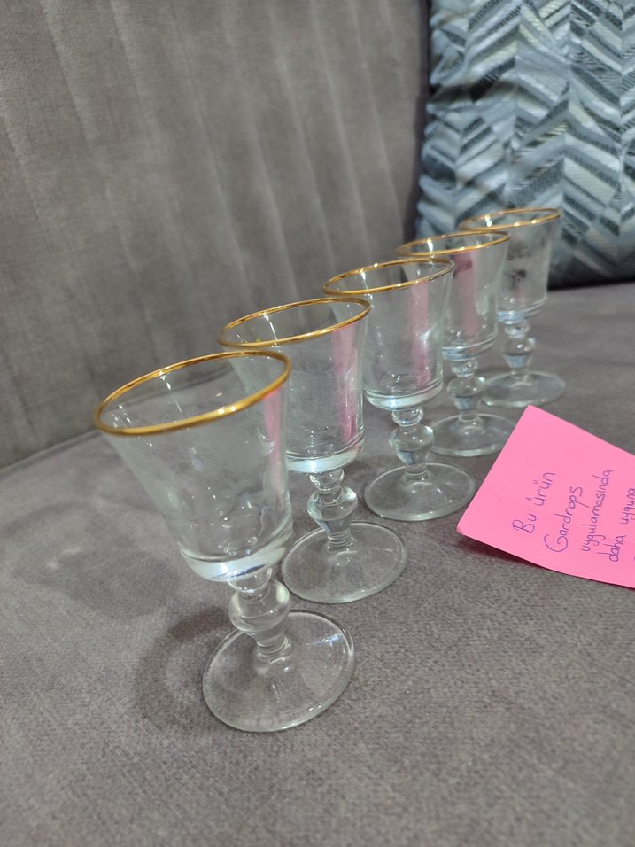 Altın Kenarlı Cam Kadehler Seti - Görsel 2