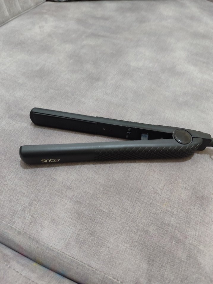 Sinbo Siyah Saç Düzleştirici - Görsel 3