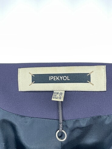 40 Beden lacivert Renk ipekyol Blazer %70 İndirimli.