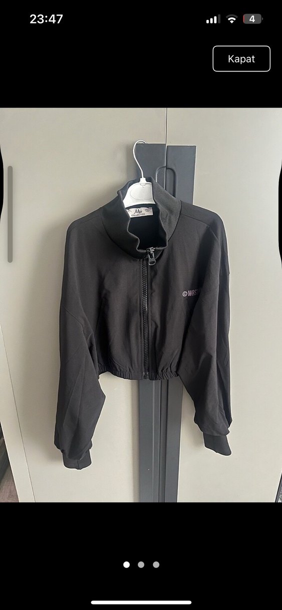 Kadın Siyah Yüksek Yakalı ceket - Görsel 2