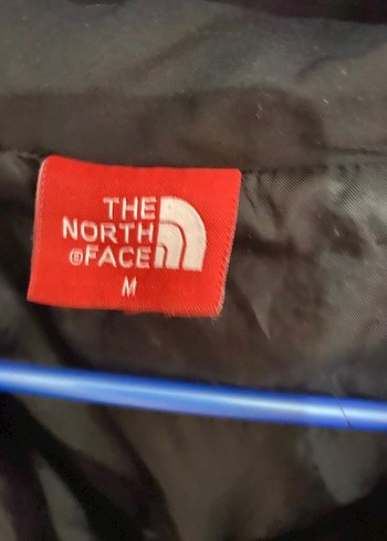 Siyah Şişme Erkek Mont - Sokak Stili - Görsel 2