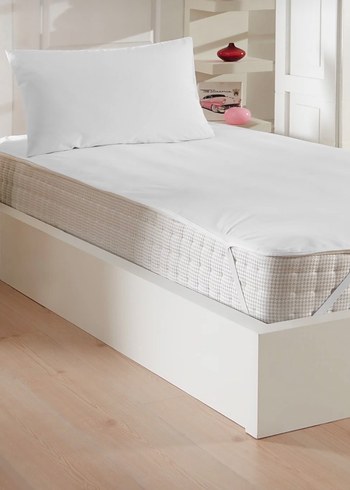 Beyaz Yatak Koruyucu Çarşaf - Görsel 2