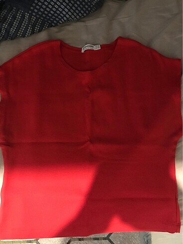 xl Beden kırmızı Renk stradivarius crop tshirt