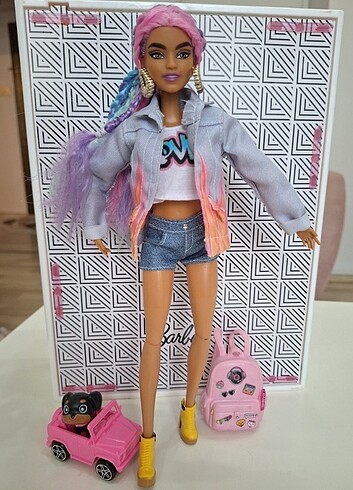 Barbie kız oyuncağı