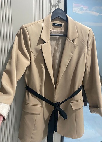 Bej Kadın Kemerli Midi Blazer - Görsel 3