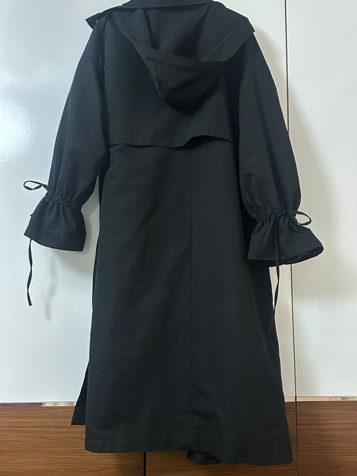 astarlı Siyah Kadın Uzun Trençkot - Görsel 3