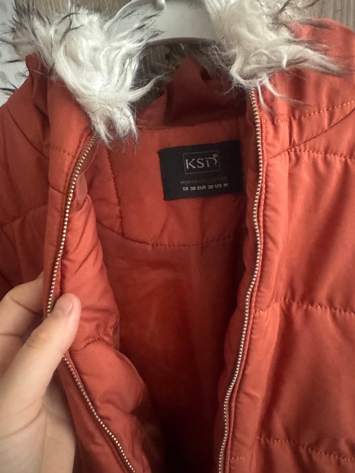 Kiremit rengi Kürk Detaylı Kadın Kışlık Mont - Görsel 3