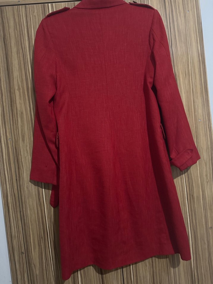Bordo Kadın Uzun Düğmeli Klasik Kaban - Görsel 4