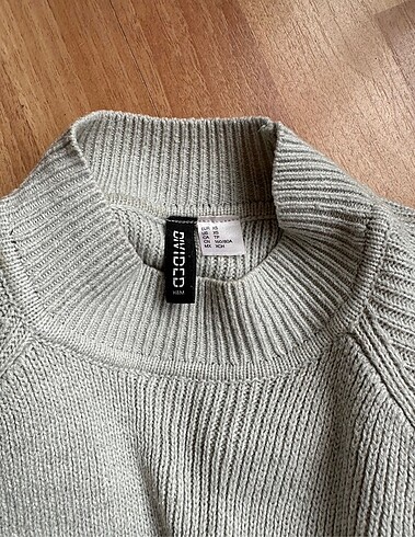 H&M omuz detaylı gri kışlık kazak