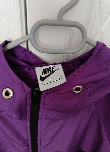 Nike Bayan mont