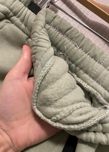 Kalın Yeşil Rahat Kesim Eşofman Altı - Görsel 3