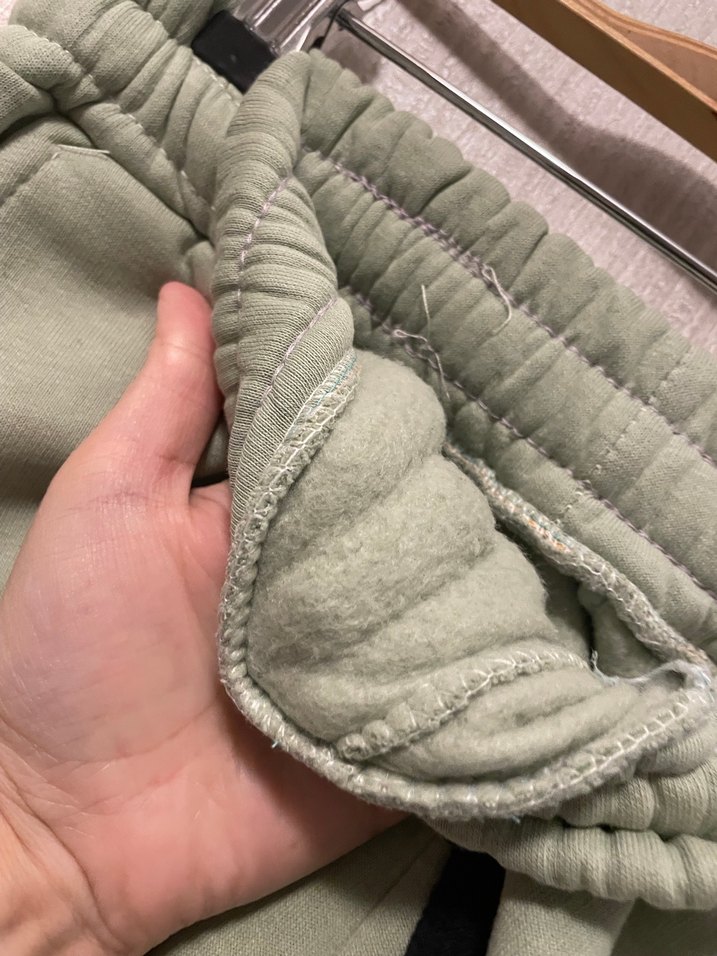 Kalın Yeşil Rahat Kesim Eşofman Altı - Görsel 3